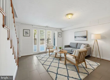 $469,000 | 5364 Pooks Hill Road, Bethesda, MD 20814