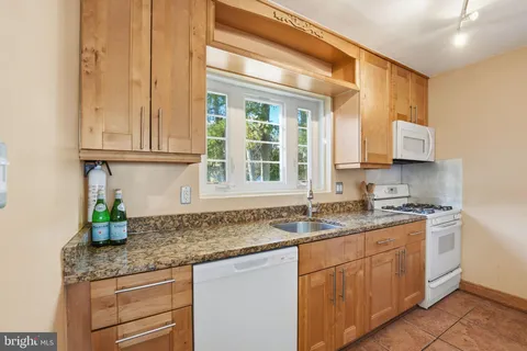 $469,000 | 5364 Pooks Hill Road, Bethesda, MD 20814