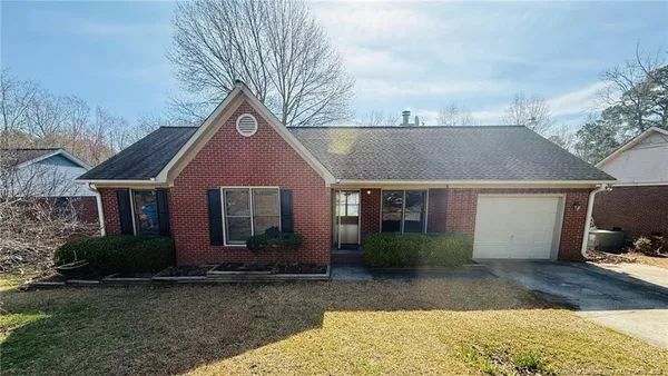 $1,350 | 5018 Summer Ridge Road, Fayetteville, NC 28303