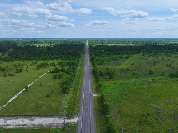 a view of a green field with lots of green space