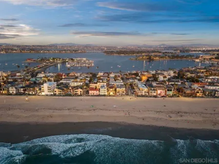 $7,299,000 | 3409 Ocean Front Walk, San Diego, CA 92109