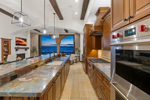 $7,299,000 | 3409 Ocean Front Walk, San Diego, CA 92109