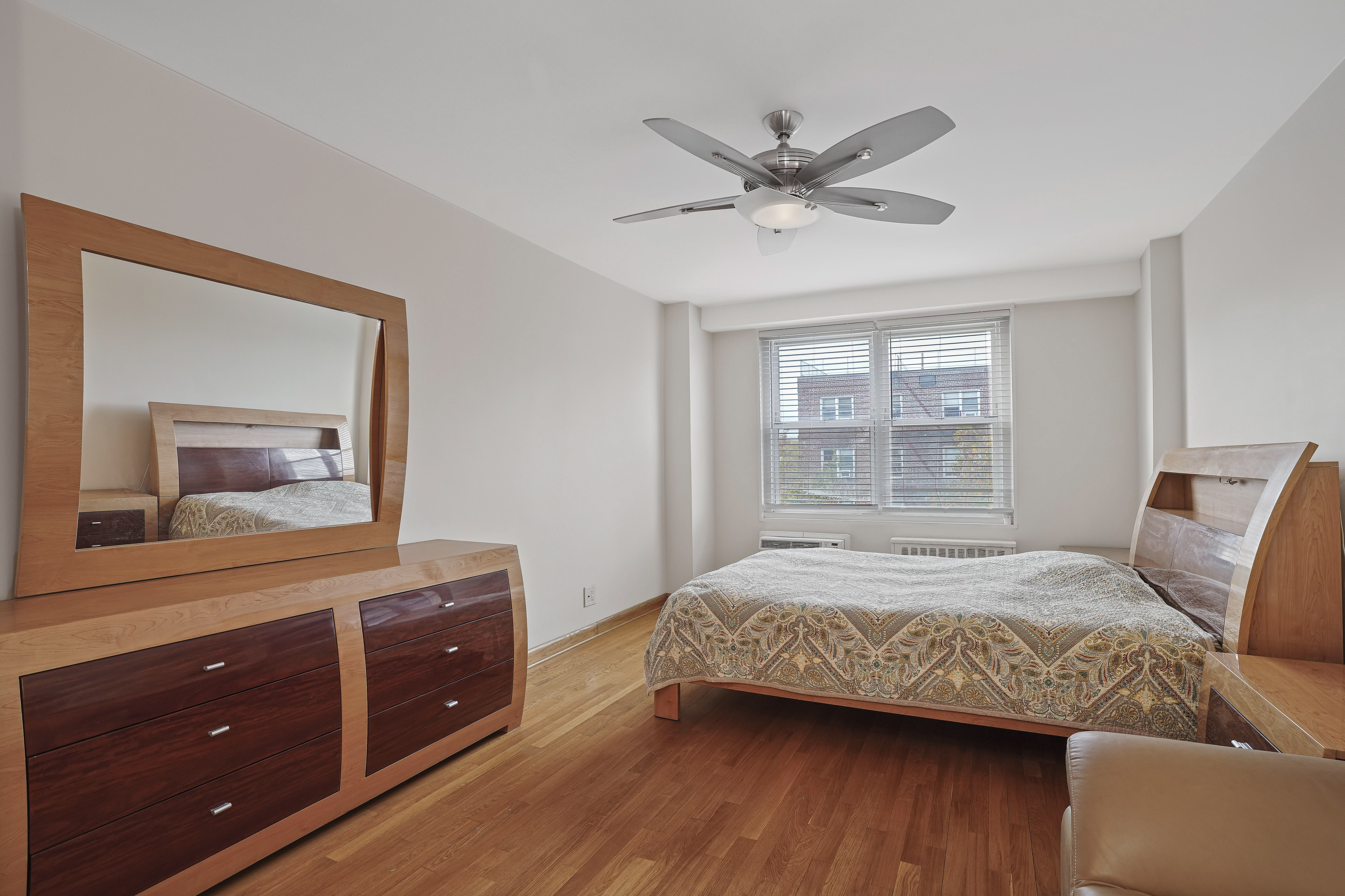 Undisclosed Address Brooklyn, NY 11235 - Photo 8 of 19