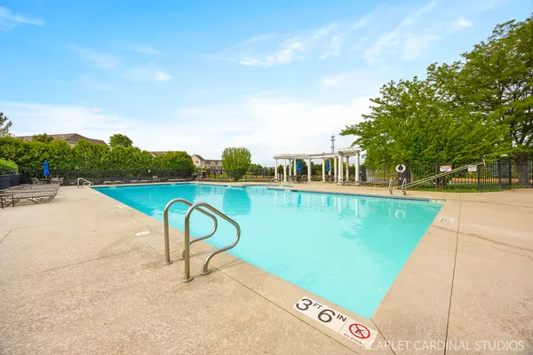 $3,000 | 169 Lakeshore Drive, Oswego, IL 60543