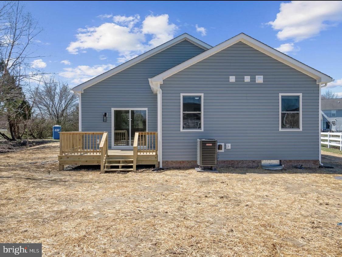 5 Sunrise Avenue Ridgely, MD 21660 - Photo 4 of 19