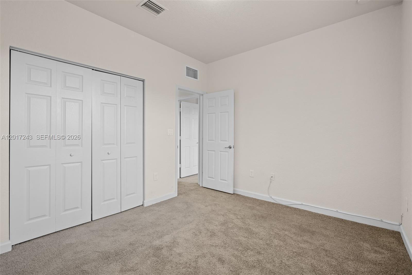 9243 Southwest 170th Avenue Miami, FL 33196 - Photo 24 of 36