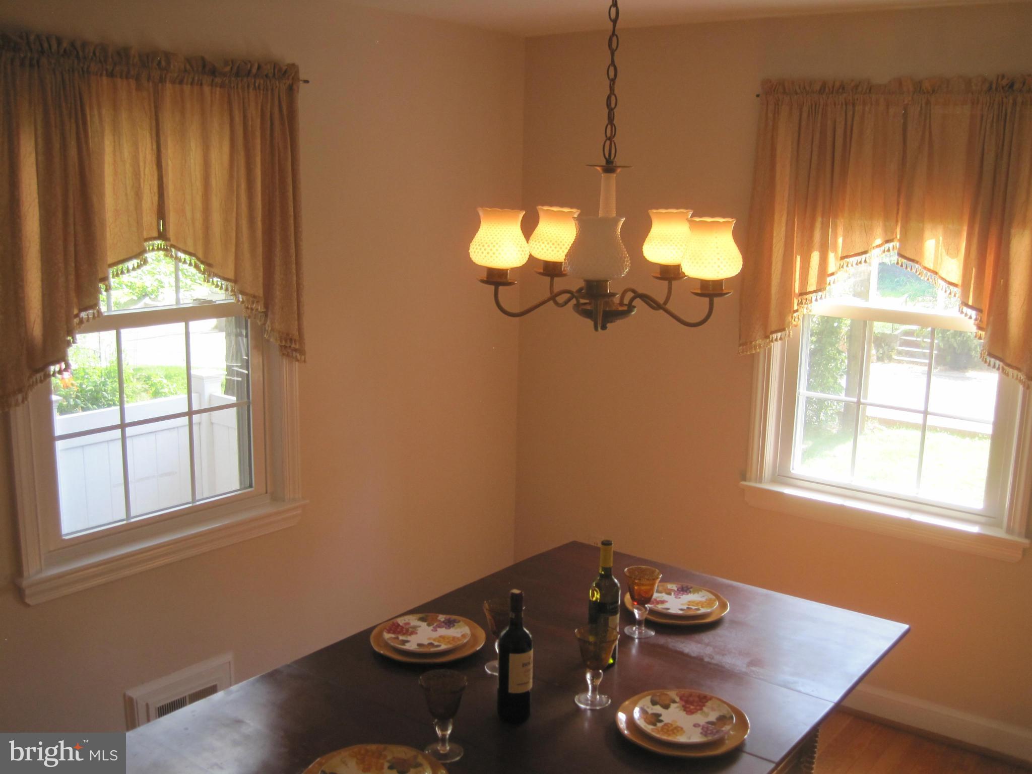 9209 Glenville Road Silver Spring, MD 20901 - Photo 5 of 30 Dining Room