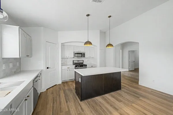 $1,800 | 28789 North Broken Shale Drive, San Tan Valley, AZ 85143