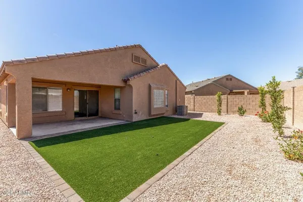 $1,800 | 28789 North Broken Shale Drive, San Tan Valley, AZ 85143