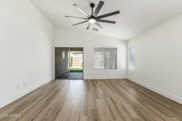 $1,800 | 28789 North Broken Shale Drive, San Tan Valley, AZ 85143