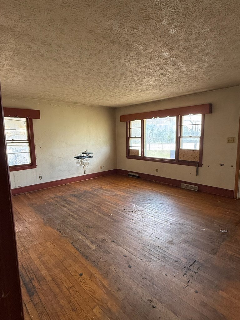 2226 Mountain Road Halifax, VA 24558 - Photo 7 of 8 Gallery Image 7