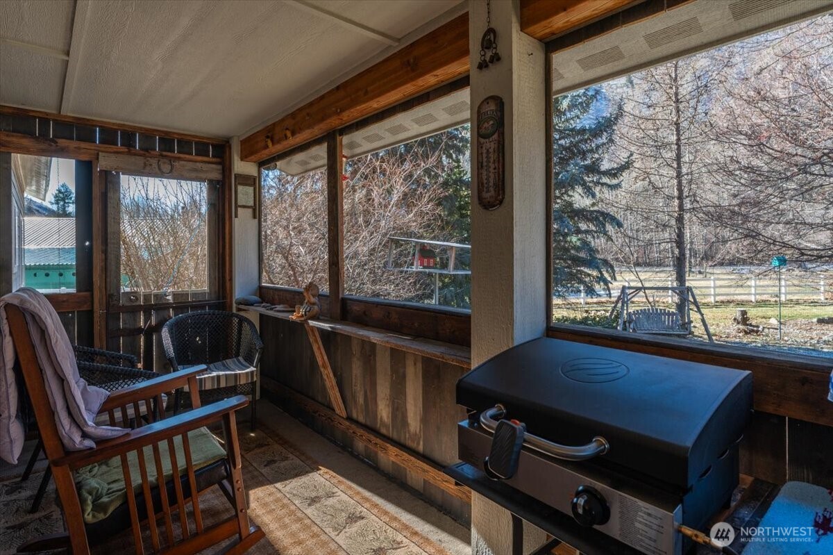 12821 Entiat River Road Entiat, WA 98822 - Photo 14 of 38