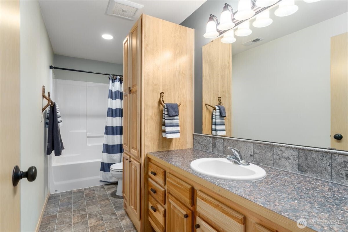 12821 Entiat River Road Entiat, WA 98822 - Photo 24 of 38