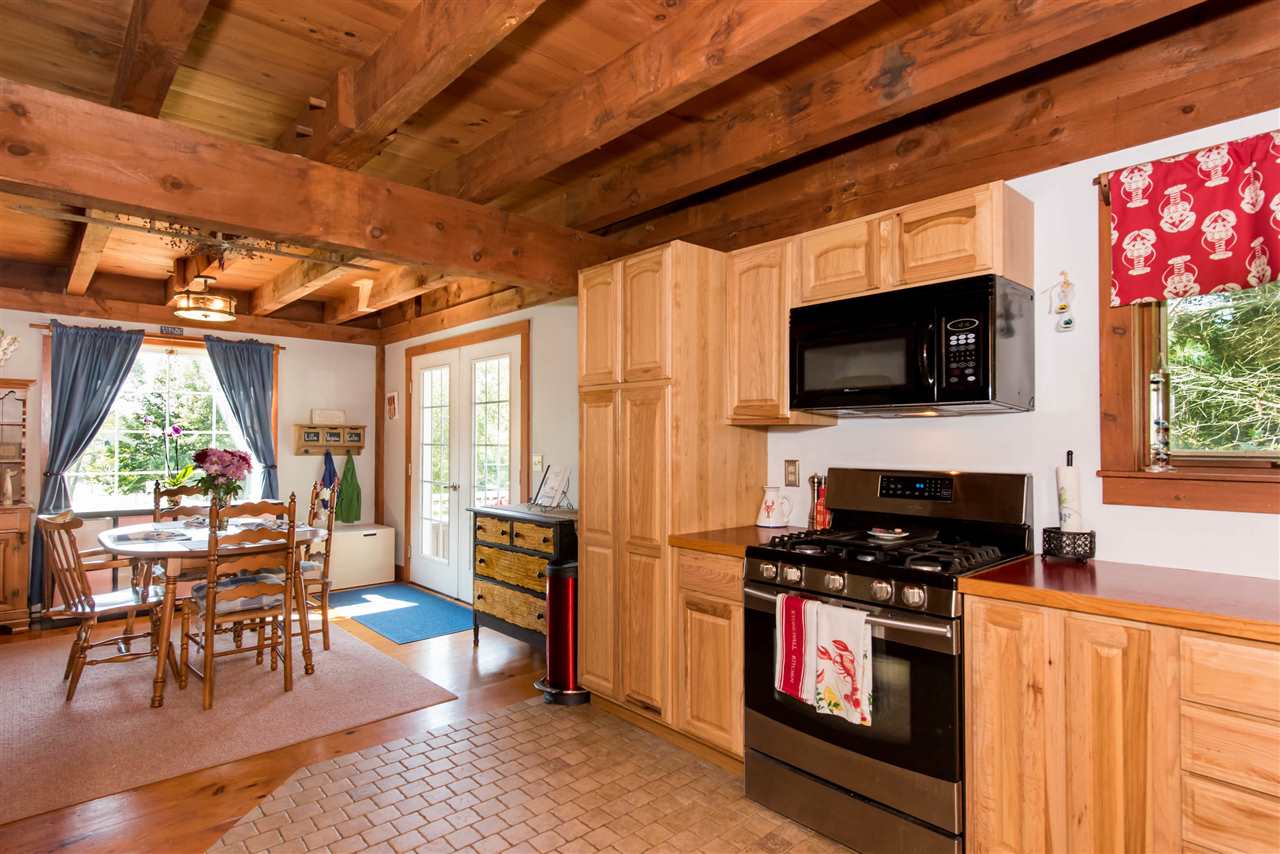 7 Thomas Road York, ME 03909 - Photo 3 of 30