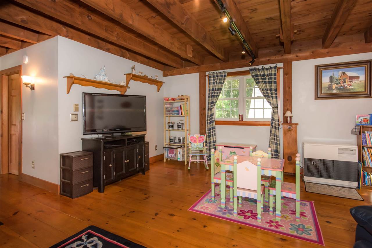 7 Thomas Road York, ME 03909 - Photo 9 of 30