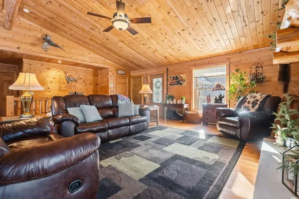$509,900 | 5810 Bear Path Lane, Spooner, WI 54801