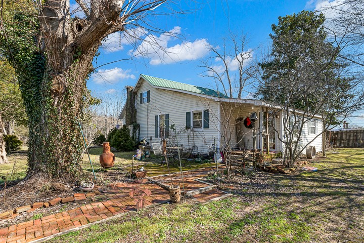 113 West Shellsford Road McMinnville, TN 37110 - Photo 23 of 33 Gallery Image 23