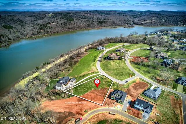 $395,000 | 133 River Bank Trail, Loudon, TN 37774
