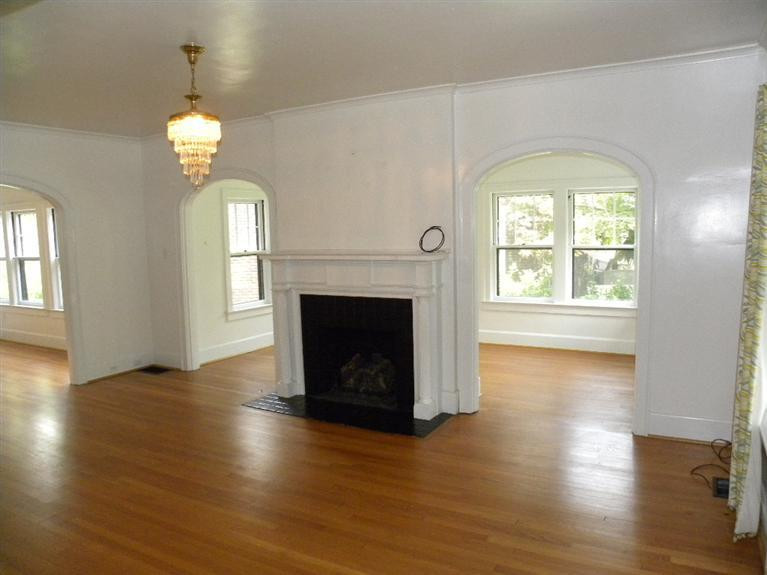 1116 Fincastle Road Lexington, KY 40502 - Photo 4 of 23 Photo 4