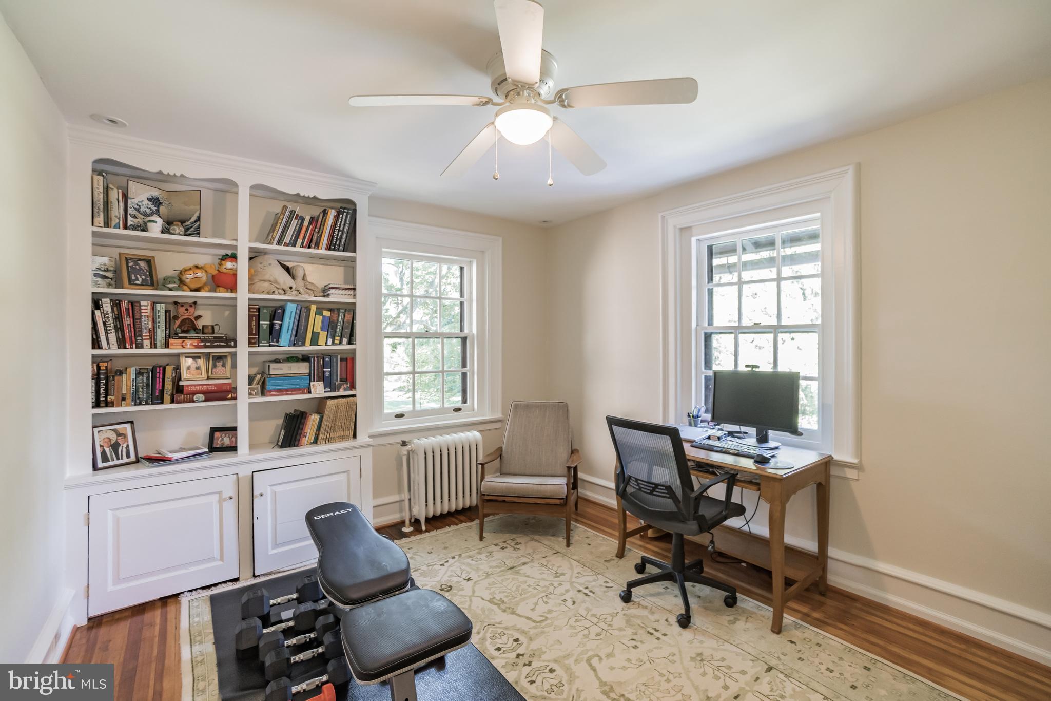 15 Rabbit Run Road Rose Valley, PA 19086 - Photo 21 of 30 Bedroom 2 with built in shelving