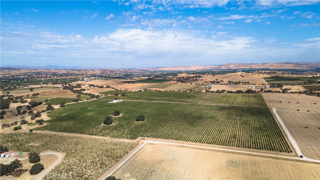 1600 Adobe Road Paso Robles, CA 93446 - Photo 12 of 14