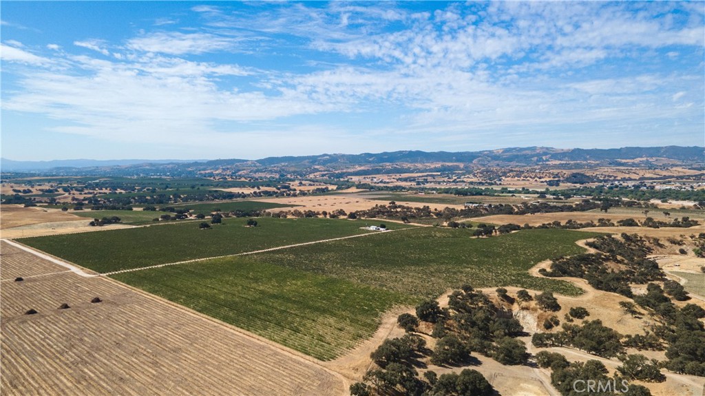 1600 Adobe Road Paso Robles, CA 93446 - Photo 7 of 14