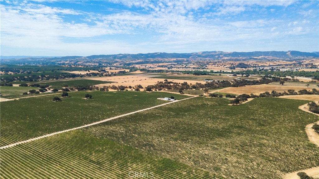 1600 Adobe Road Paso Robles, CA 93446 - Photo 8 of 14