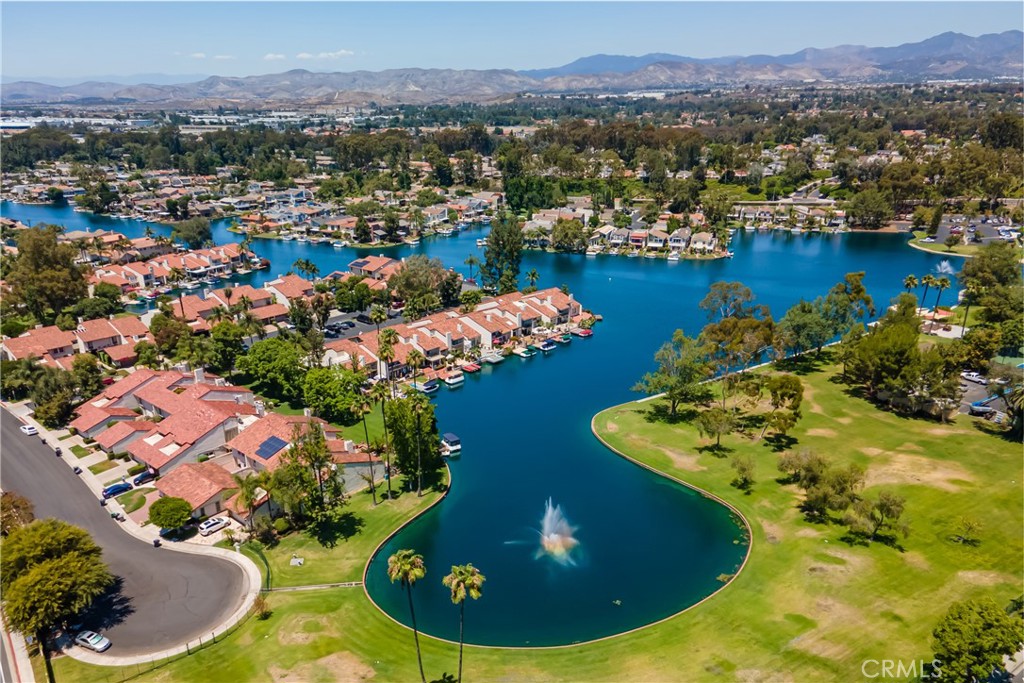 24722 Vía Del Rio Lake Forest, CA 92630 - Photo 43 of 56
