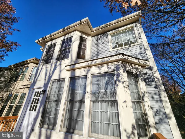 $699,900 | 8026 Readington Court, Springfield, VA 22152