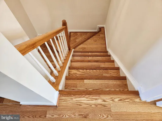 $699,900 | 8026 Readington Court, Springfield, VA 22152