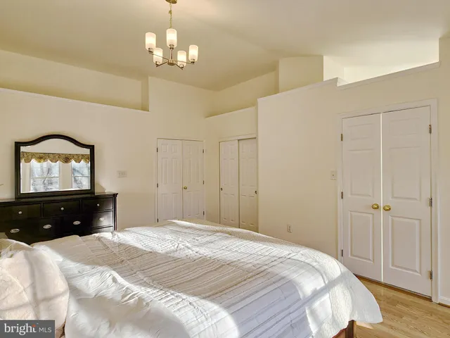 $699,900 | 8026 Readington Court, Springfield, VA 22152