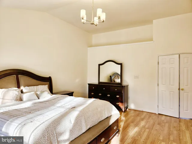 $699,900 | 8026 Readington Court, Springfield, VA 22152