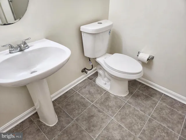 $699,900 | 8026 Readington Court, Springfield, VA 22152