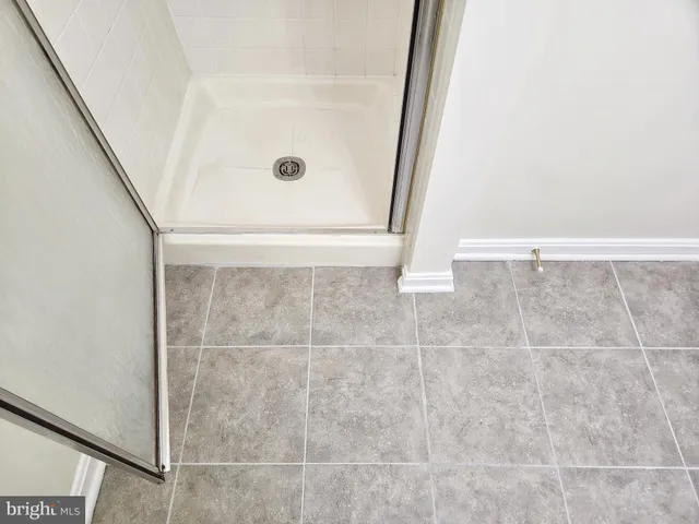 $699,900 | 8026 Readington Court, Springfield, VA 22152