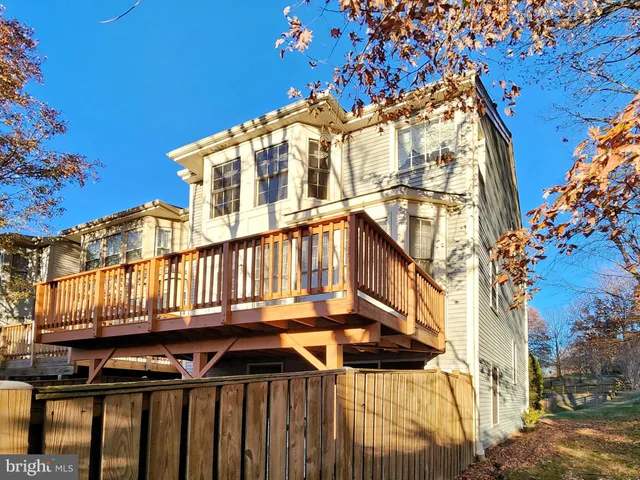 $699,900 | 8026 Readington Court, Springfield, VA 22152