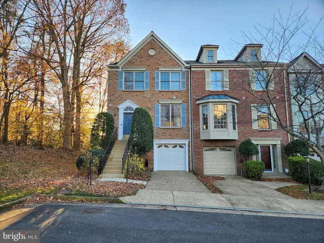 $699,900 | 8026 Readington Court, Springfield, VA 22152