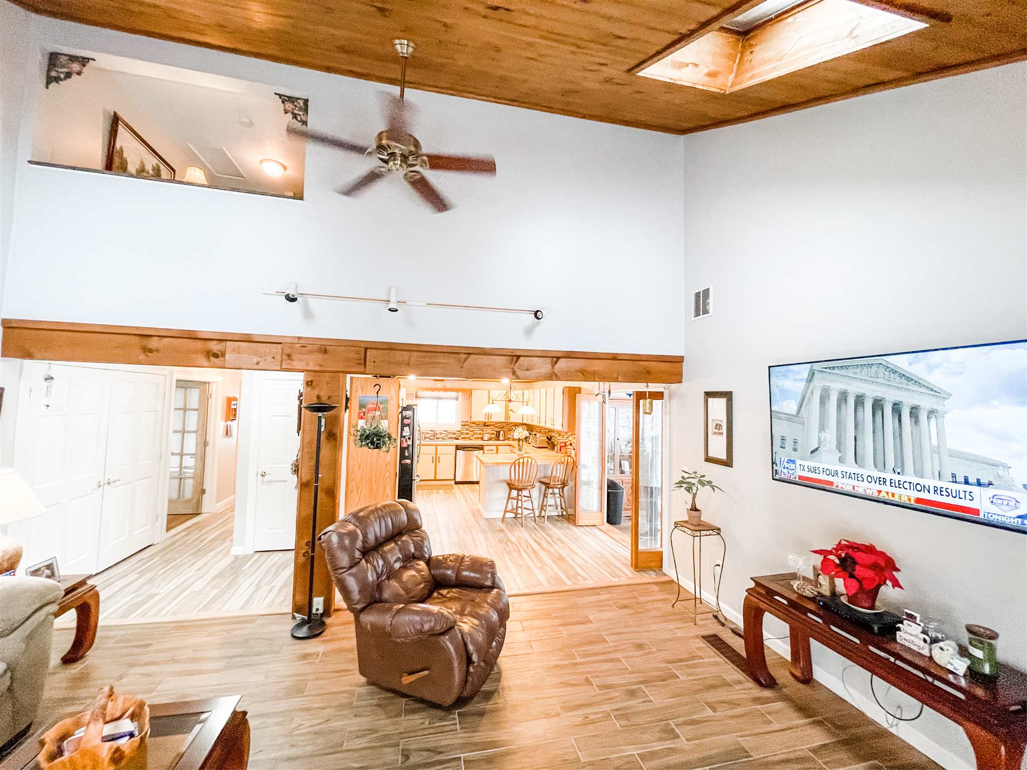 1039 Cherry Valley Road Gilford, NH 03249 - Photo 11 of 23 Gallery Image 11