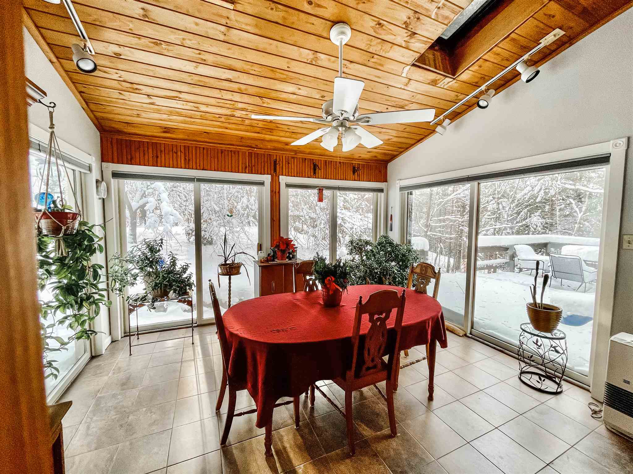 1039 Cherry Valley Road Gilford, NH 03249 - Photo 6 of 23 Gallery Image 6