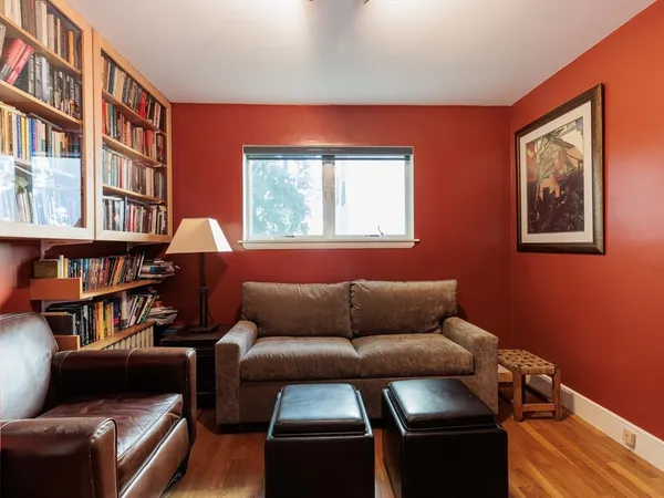 $2,800 | 53 Sacramento Street, Unit 1, Cambridge, MA 02138