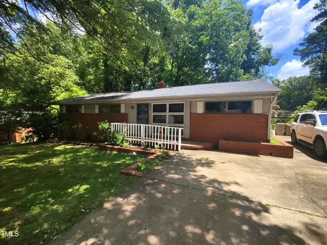 $290,000 | 406 Avery Street, Garner, NC 27529