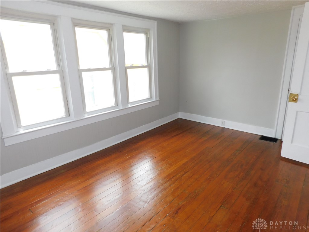 614 Stanton Avenue Springfield, OH 45503 - Photo 11 of 14