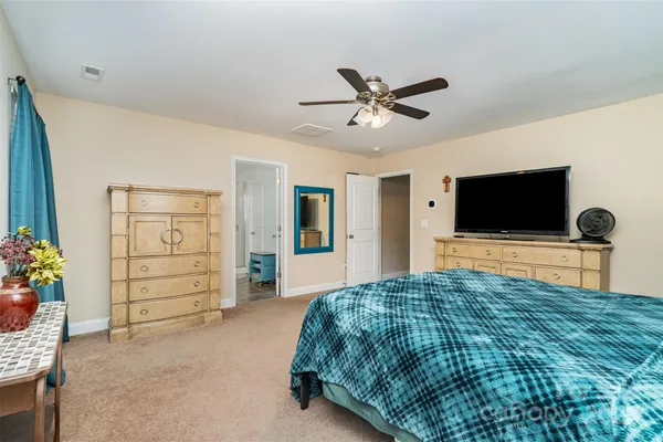 $579,900 | 9562 Indian Beech Avenue Northwest, Unit 291, Concord, NC 28027