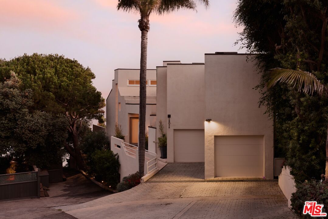 28026 Sea Ln Drive Malibu, CA 90265 - Photo 35 of 37 a view of a street with a tree