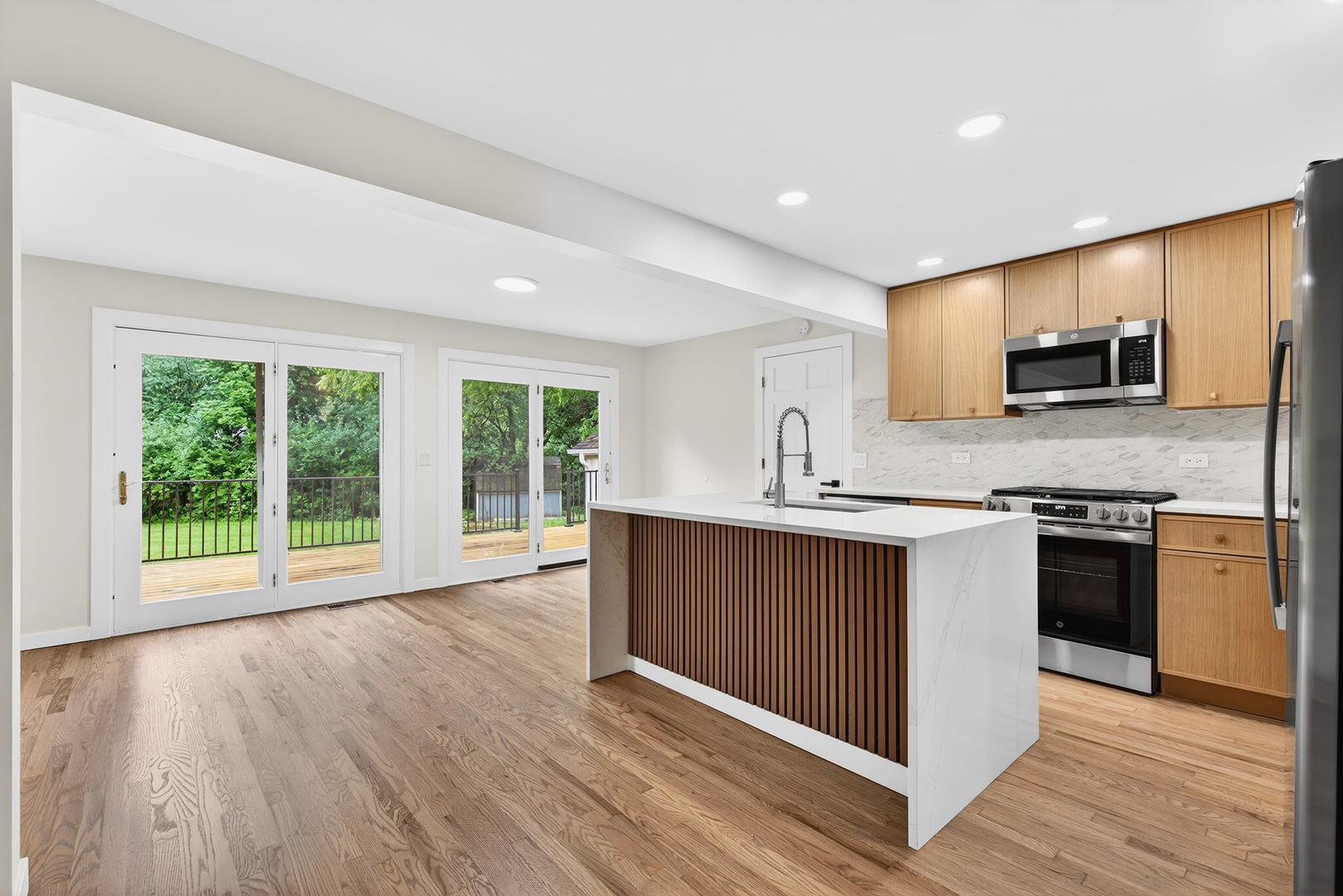 33 Valewood Road West Chicago, IL 60185 - Photo 7 of 26
