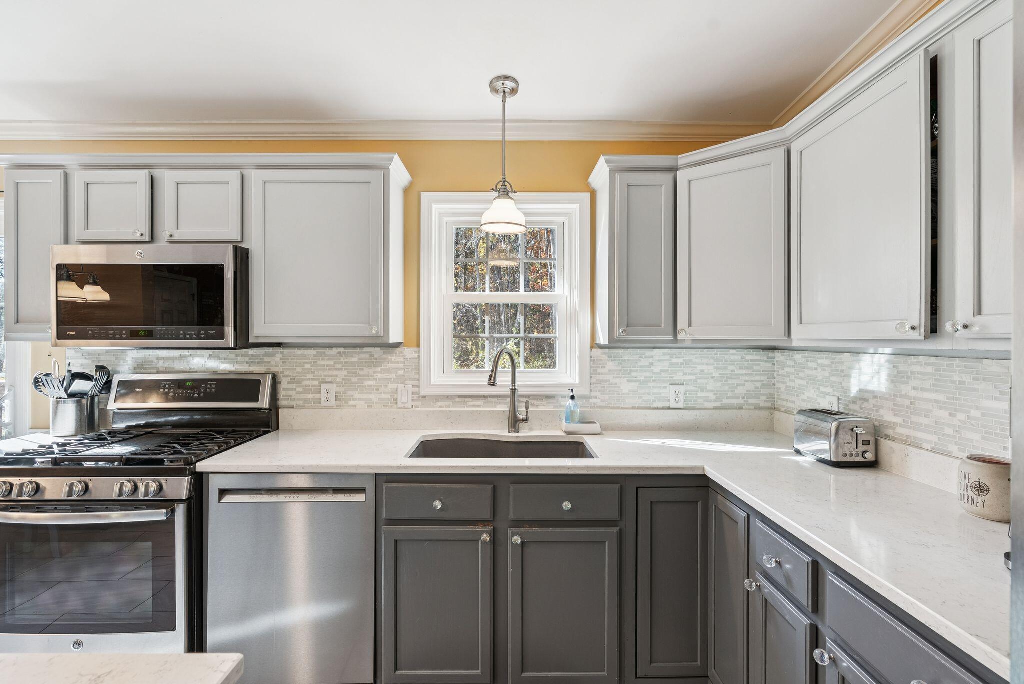 196 Beech Hill Road Auburn, ME 04210 - Photo 18 of 64 17_DSC05365