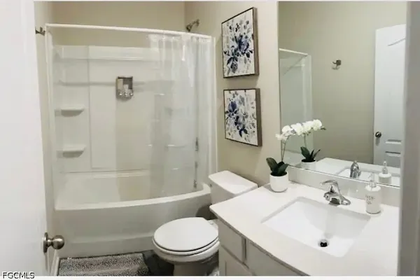 $3,500 | 1715 Chiquita Boulevard South, Cape Coral, FL 33991