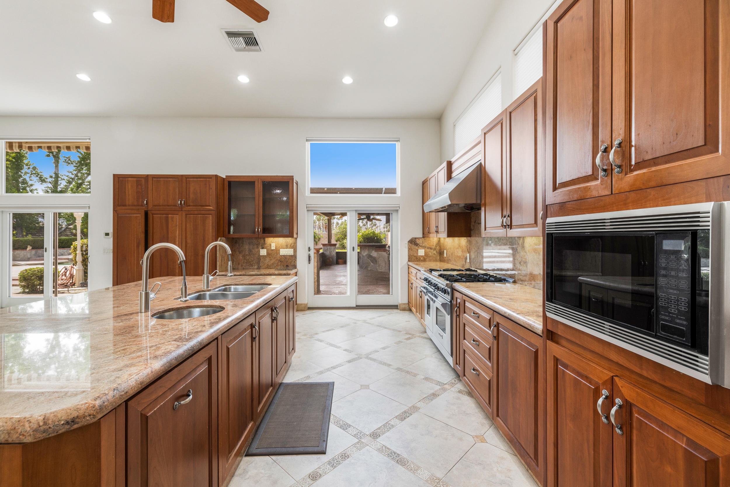 72511 Jamie Way Rancho Mirage, CA 92270 - Photo 7 of 18 2Z7A5869
