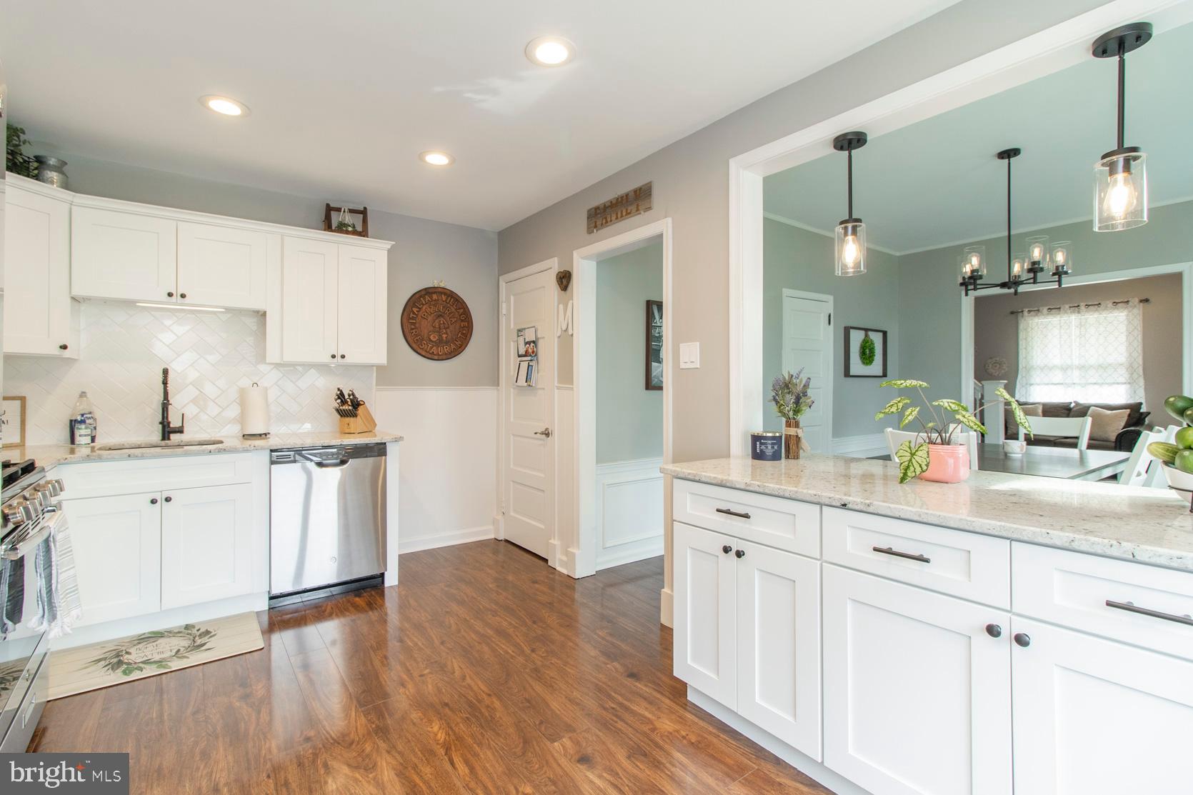 433 Rutledge Avenue Folsom, PA 19033 - Photo 9 of 28 Gallery Image 9