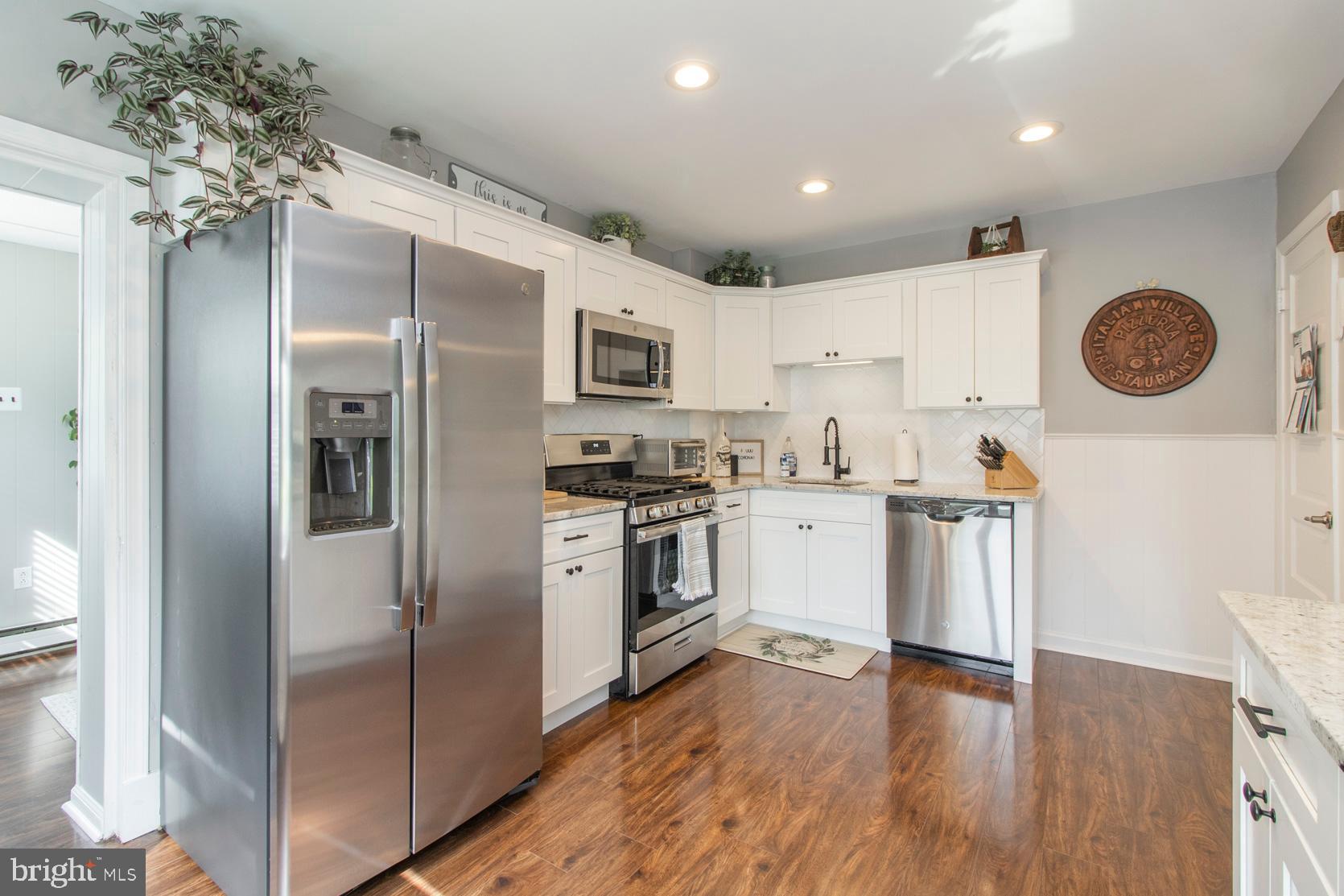 433 Rutledge Avenue Folsom, PA 19033 - Photo 10 of 28 Gallery Image 10