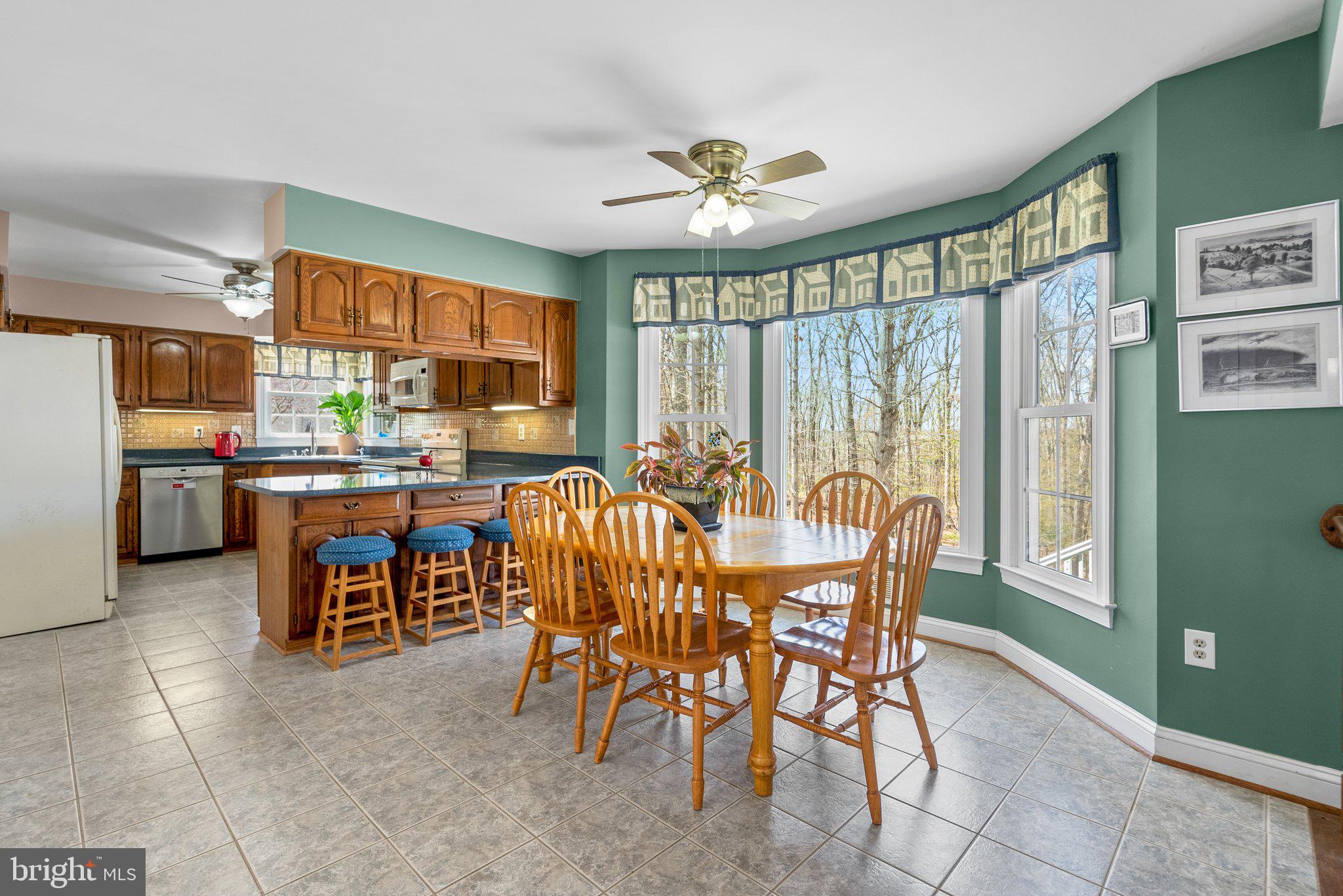 7180 Baldwin Ridge Road Warrenton, VA 20187 - Photo 15 of 46 Large Bay Window Overlooking Nature